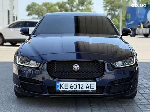Jaguar XE 2015 - фото 5