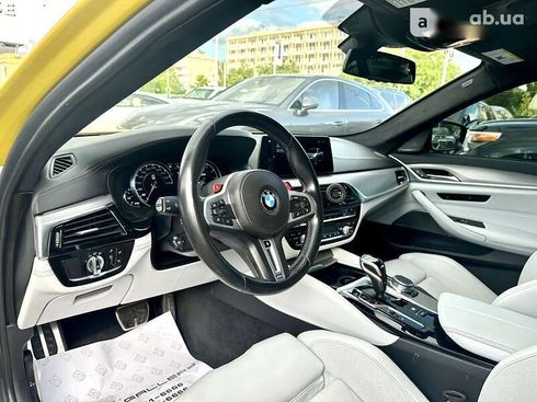 BMW M5 2018 - фото 29