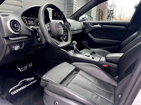Audi A3 2018 - фото 30