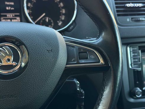 Skoda Yeti 2017 серый - фото 55