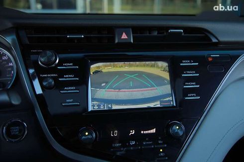 Toyota Camry 2018 - фото 15