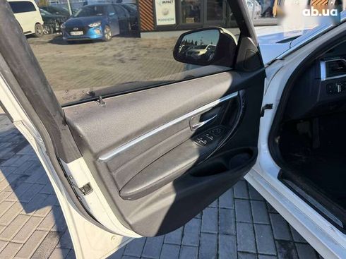 BMW 3 серия 2016 - фото 17