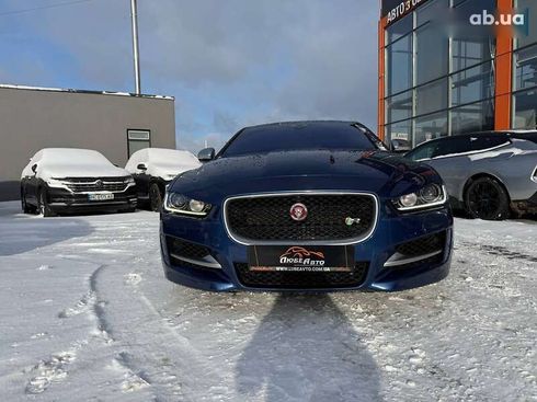 Jaguar XE 2015 - фото 3