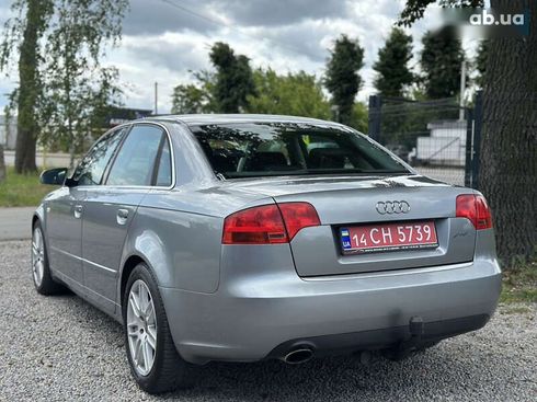Audi A4 2005 - фото 13