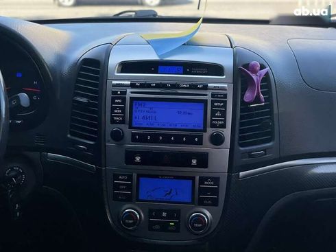 Hyundai Santa Fe 2010 - фото 12