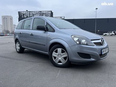 Opel Zafira 2009 - фото 3