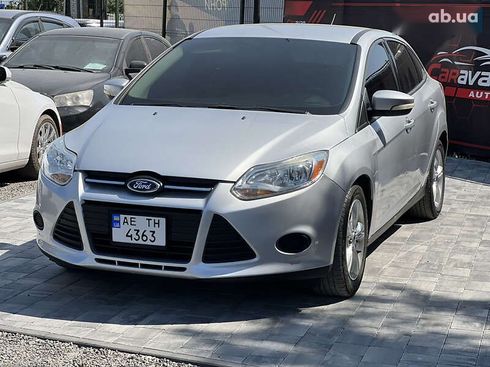 Ford Focus 2012 - фото 8