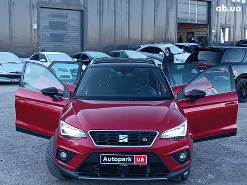 SEAT Arona 2018 красный - фото 41