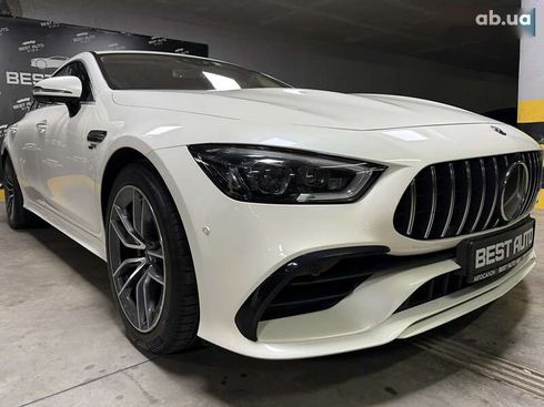 Mercedes-Benz AMG GT 4 2019 - фото 4