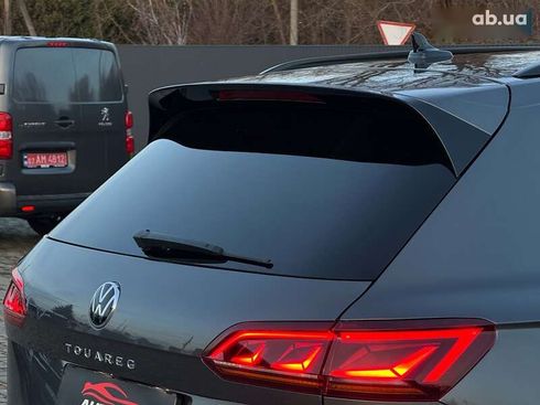 Volkswagen Touareg 2020 - фото 26