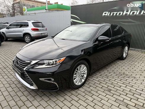 Lexus ES 2017 - фото 15