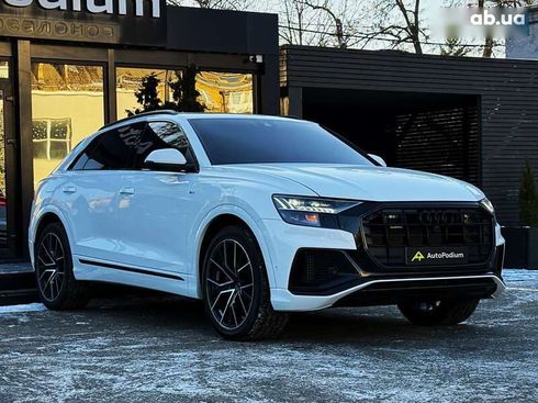 Audi Q8 2023 - фото 3