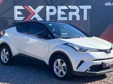 Купити Toyota C-HR бу в Україні - купити на Автобазарі