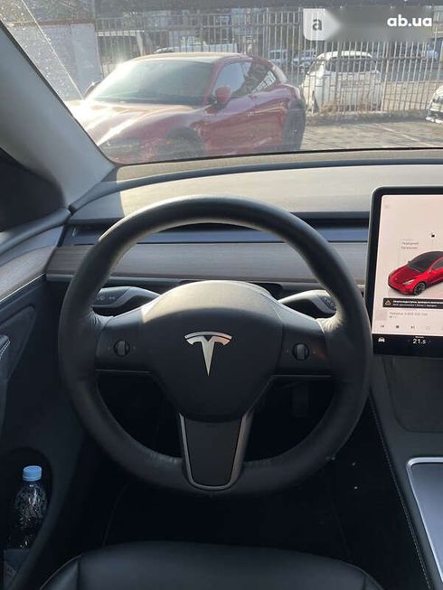 Tesla Model Y 2023 - фото 23