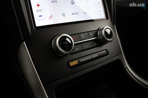 Ford Edge 2022 - фото 19