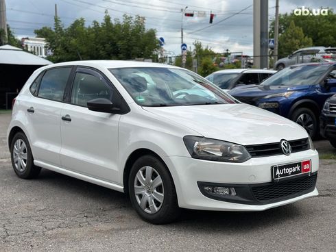 Volkswagen Polo 2009 белый - фото 3