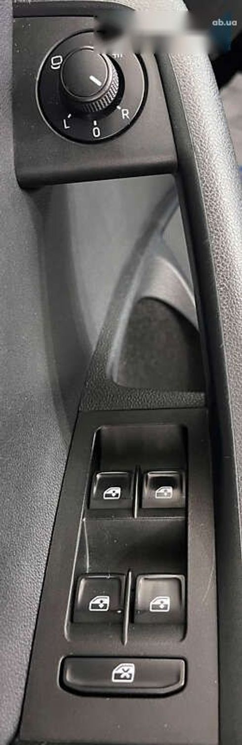 Skoda Octavia 2019 - фото 24