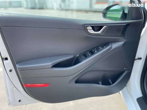 Hyundai Ioniq 2018 - фото 8