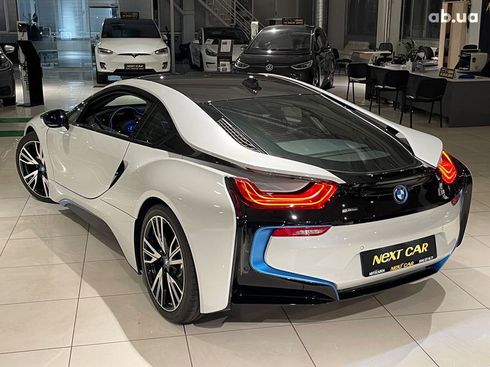 BMW i8 2014 - фото 5