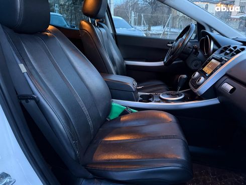 Mazda CX-7 2008 белый - фото 44