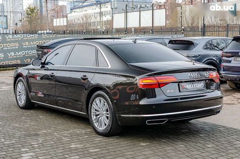 Audi A8 2017 - фото 9