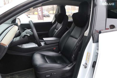 Tesla Model Y 2021 - фото 9