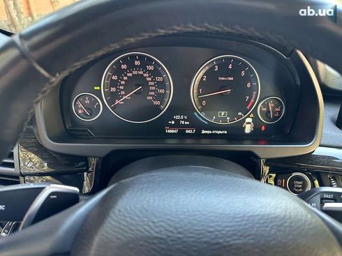 BMW X5 2018 - фото 25