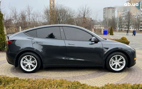 Tesla Model Y 2024 - фото 8