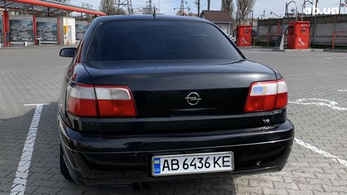 Opel Omega 2001 черный - фото 3