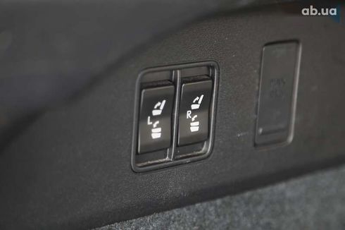 Lexus RX 2018 - фото 25