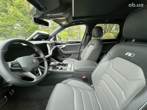 Volkswagen Touareg 2022 - фото 7