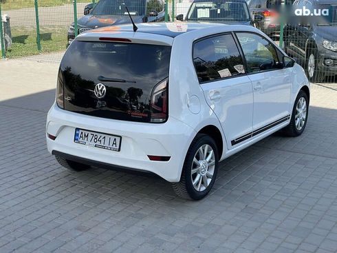 Volkswagen UP! 2016 - фото 14