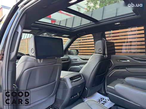 Cadillac Escalade 2021 - фото 19