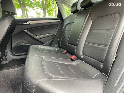 Volkswagen Passat 2014 серый - фото 21