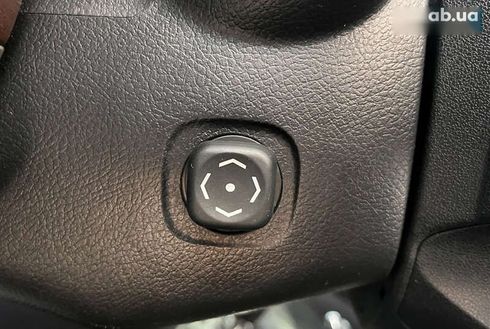 Toyota Land Cruiser 2017 - фото 25