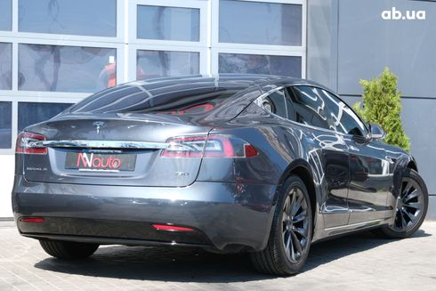 Tesla Model S 2017 серый - фото 3