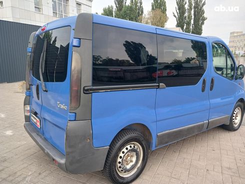 Renault Trafic 2002 синий - фото 5