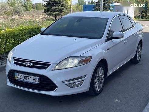 Ford Mondeo 2011 - фото 9