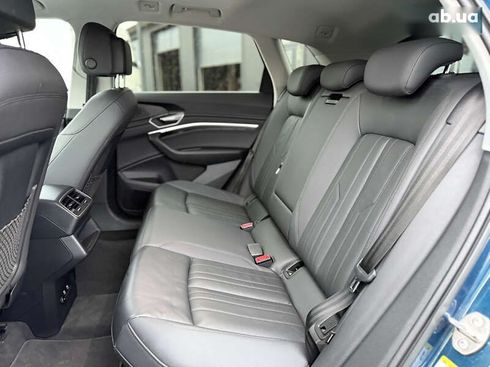 Audi E-Tron 2021 - фото 9