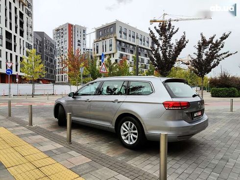 Volkswagen Passat 2019 - фото 13
