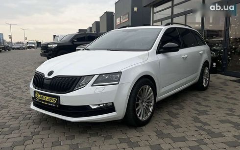 Skoda Octavia 2017 - фото 3