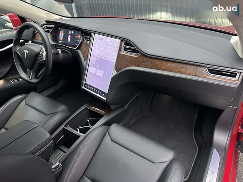 Tesla Model S 2018 - фото 13