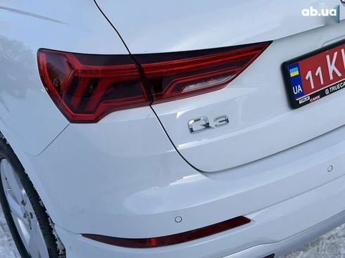 Audi Q3 2020 - фото 16