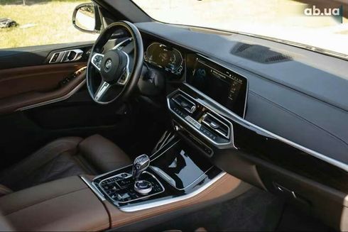 BMW X5 2022 - фото 29