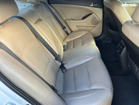 Kia Optima 2012 белый - фото 15