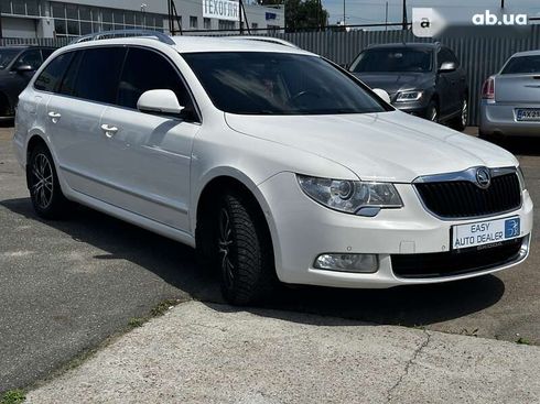 Skoda Superb 2012 - фото 3