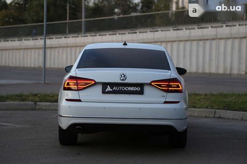 Volkswagen Passat 2018 - фото 7