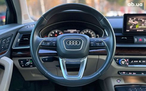Audi Q5 2017 - фото 11