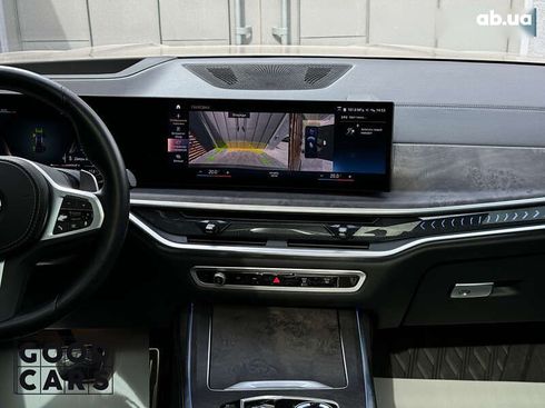 BMW X7 2023 - фото 30