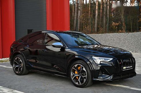 Audi Q4 Sportback e-tron 2022 - фото 2